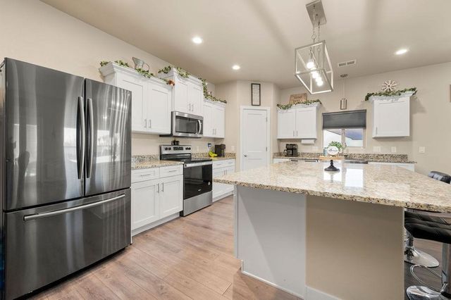 3129 Bevill Avenue, Grand Junction, CO 81504