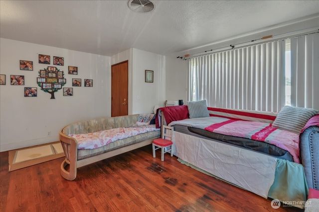 3039 S 200th Street, Seatac, WA 98198