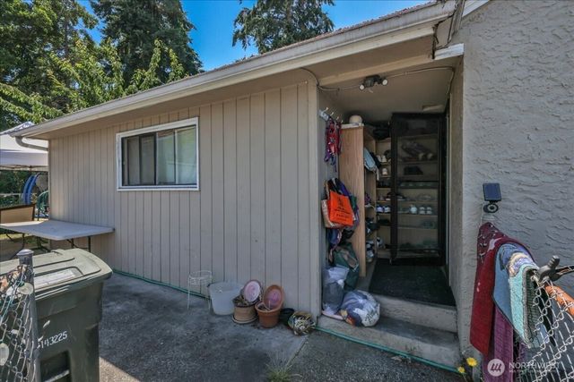 3039 S 200th Street, Seatac, WA 98198