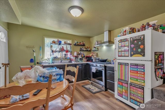 3039 S 200th Street, Seatac, WA 98198