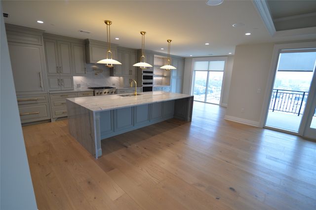 3030 Monticello Avenue 501, Dallas, TX 75205