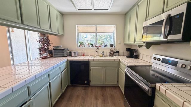 4504 Endicott Dr, Salida, CA 95368