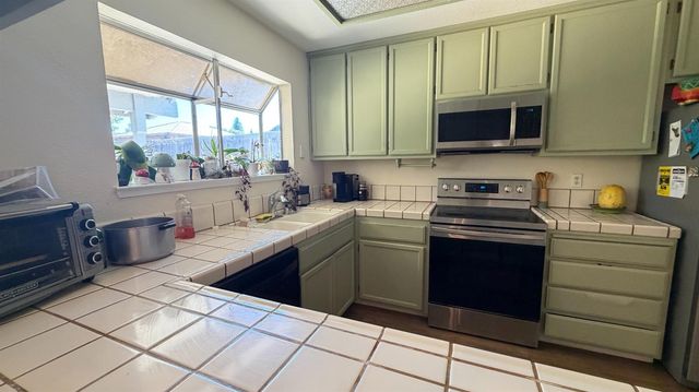 4504 Endicott Dr, Salida, CA 95368