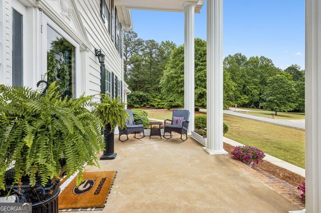 32 Quail Run, Hoschton, GA 30548