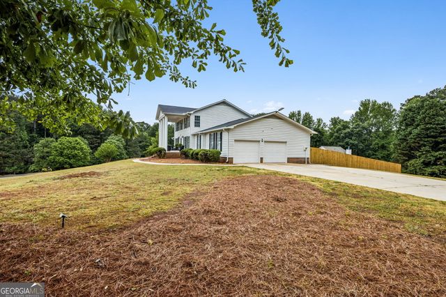 32 Quail Run, Hoschton, GA 30548