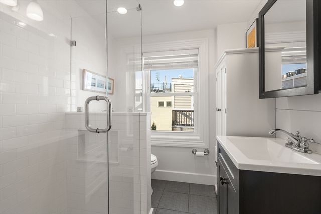 114 Elm St 2, Boston, MA 02129