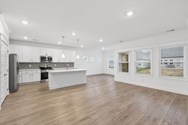 427 Duchess Blvd, Gallatin, TN 37066