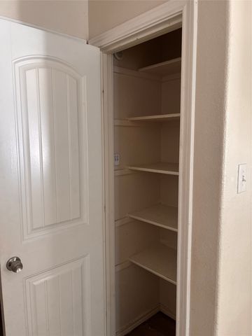 1029 Morrison Drive, Fort Worth, TX 76120