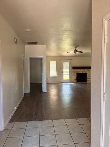 1029 Morrison Drive, Fort Worth, TX 76120