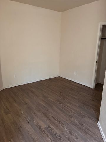 1029 Morrison Drive, Fort Worth, TX 76120