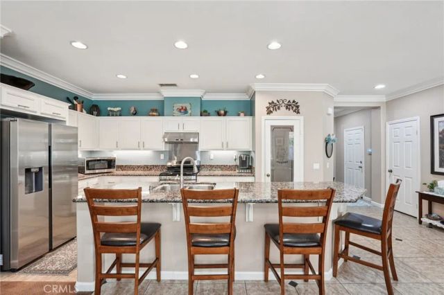 34189 Hillside Drive, Lake Elsinore, CA 92532