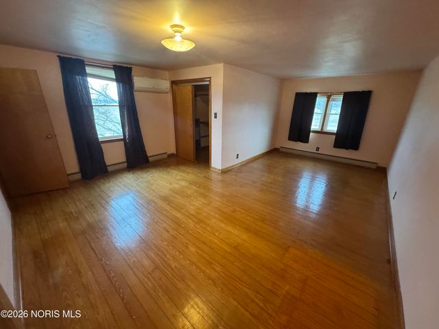 5908 Kramer Road, Edgerton, OH 43517