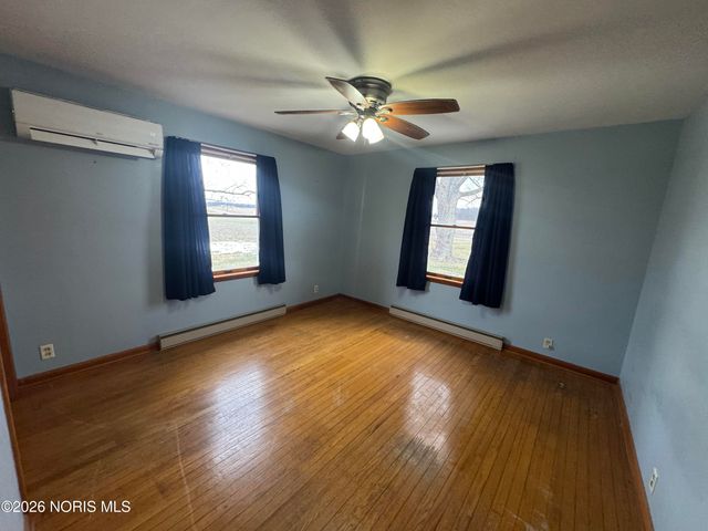 5908 Kramer Road, Edgerton, OH 43517