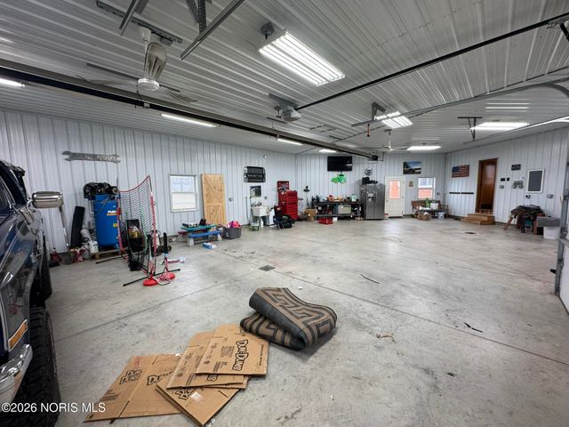 5908 Kramer Road, Edgerton, OH 43517