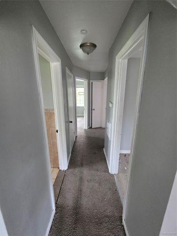 18108 Waltham Street, Detroit, MI 48205