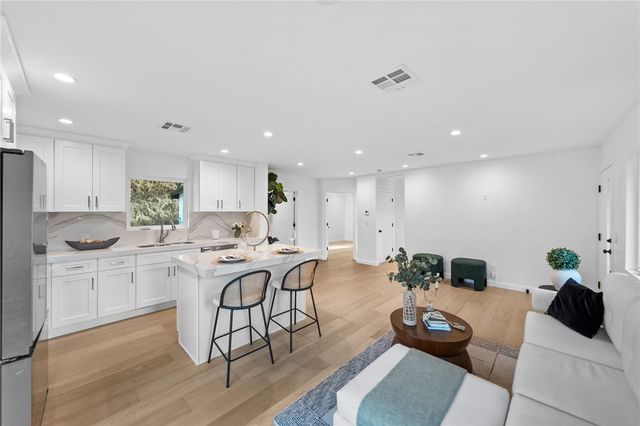 408 Rustic, Los Angeles, CA 90065