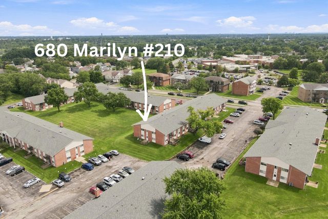 680 Marilyn Avenue 210, Glendale Heights, IL 60139