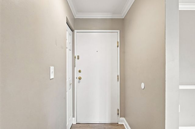680 Marilyn Avenue 210, Glendale Heights, IL 60139