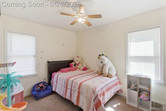 19725 Kingsville Street, Harper Woods, MI 48225