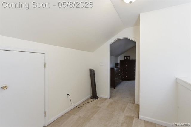 19725 Kingsville Street, Harper Woods, MI 48225