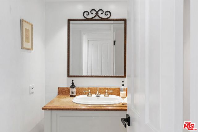 4441 Park Alisal, Calabasas, CA 91302