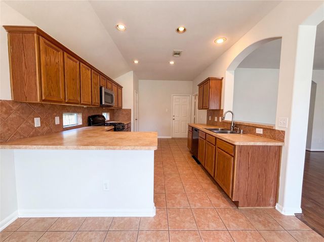 6843 Tammany Manor Lane, Spring, TX 77379