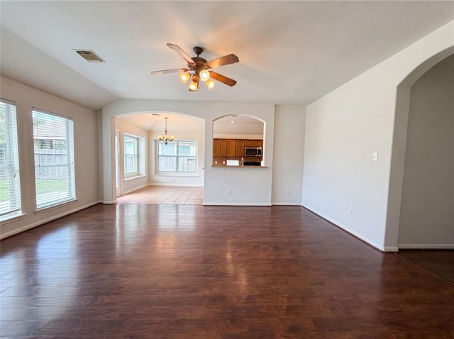 6843 Tammany Manor Lane, Spring, TX 77379