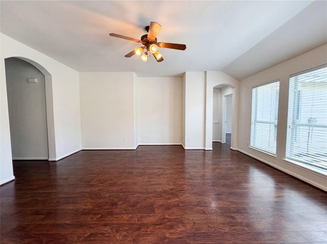 6843 Tammany Manor Lane, Spring, TX 77379