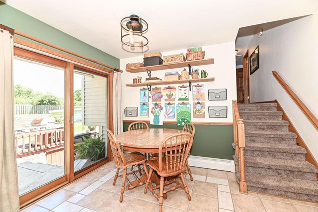 7622 Fielding LANE, Greendale, WI 53129