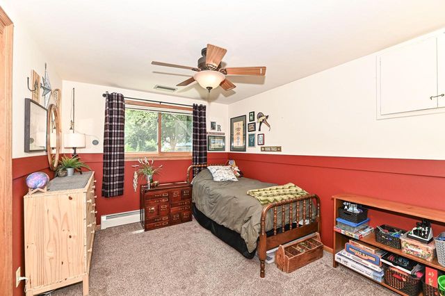 7622 Fielding LANE, Greendale, WI 53129