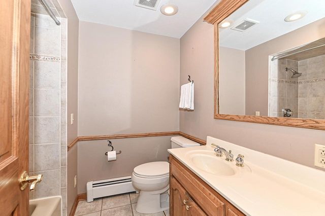 7622 Fielding LANE, Greendale, WI 53129