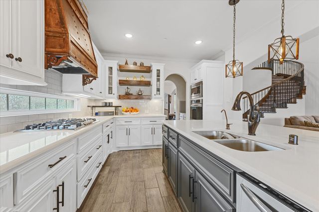 7720 Falcon Ridge Road, Denton, TX 76208