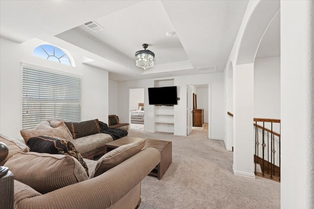 7720 Falcon Ridge Road, Denton, TX 76208