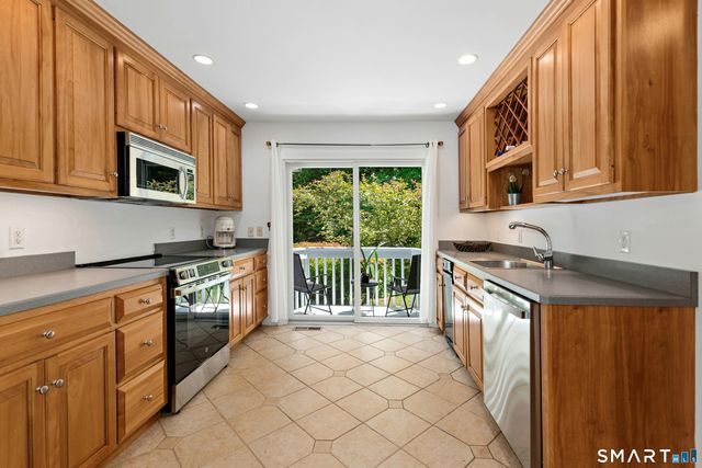 38 Old Redding Road, Weston, CT 06883