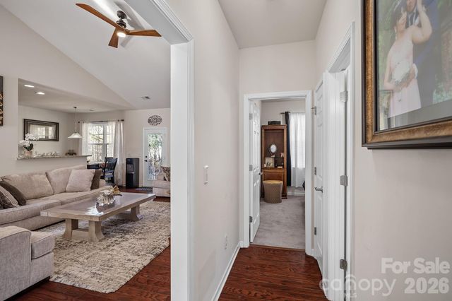 136 Grove End Road, Fletcher, NC 28732