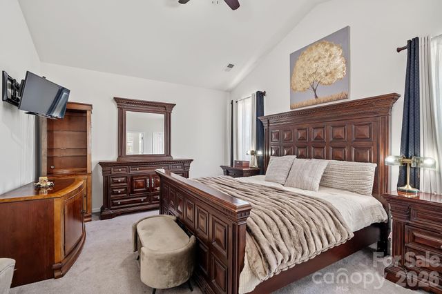 136 Grove End Road, Fletcher, NC 28732