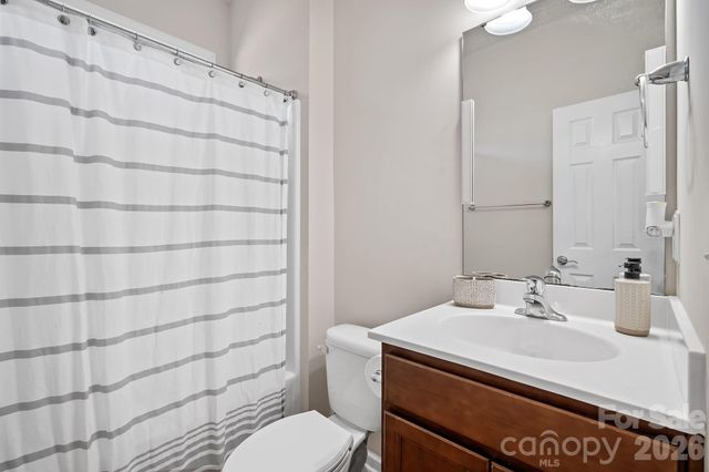 136 Grove End Road, Fletcher, NC 28732