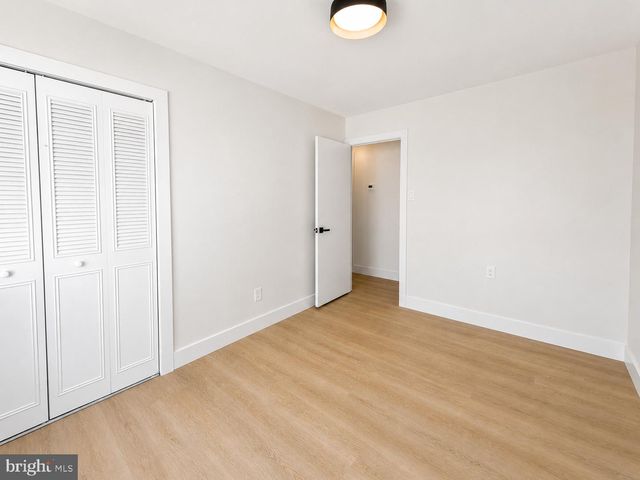 19 EDDINGTON LN, Willingboro, NJ 08046