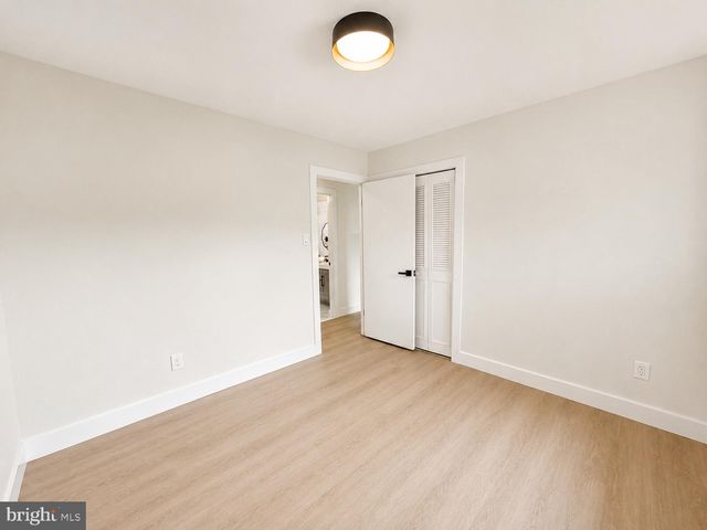 19 EDDINGTON LN, Willingboro, NJ 08046