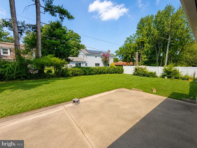 19 EDDINGTON LN, Willingboro, NJ 08046