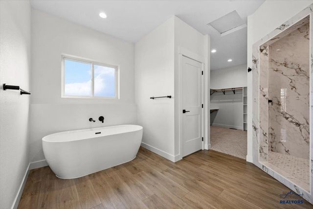 1632 OAK CREST CT, Spearfish, SD 57783