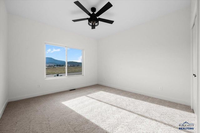 1632 OAK CREST CT, Spearfish, SD 57783