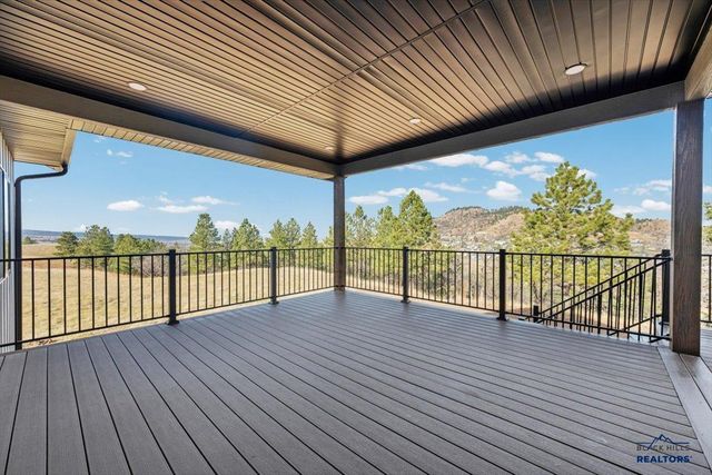 1632 OAK CREST CT, Spearfish, SD 57783