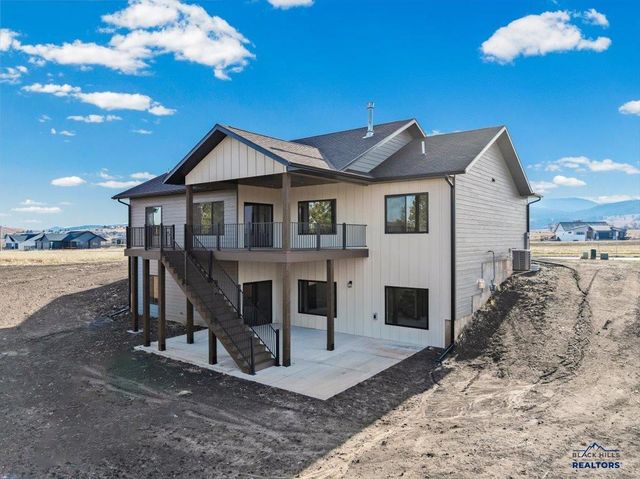 1632 OAK CREST CT, Spearfish, SD 57783