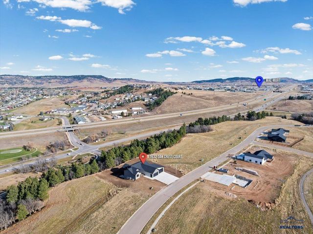 1632 OAK CREST CT, Spearfish, SD 57783