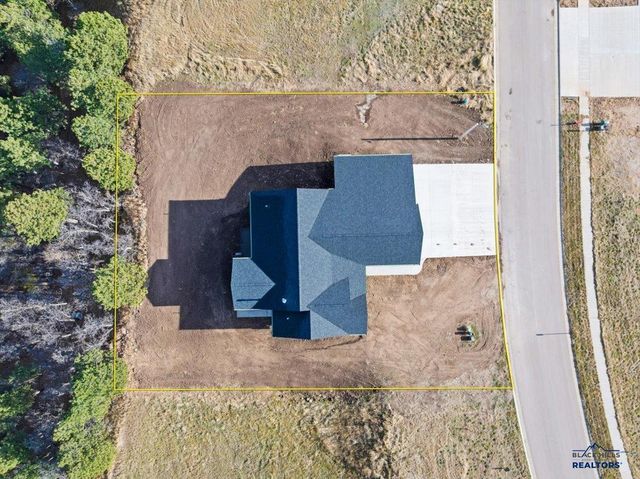 1632 OAK CREST CT, Spearfish, SD 57783