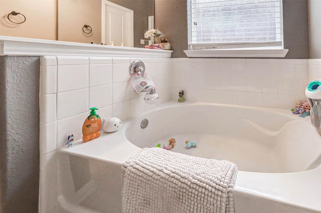 3210 Montclair Orchard Trace, Spring, TX 77386