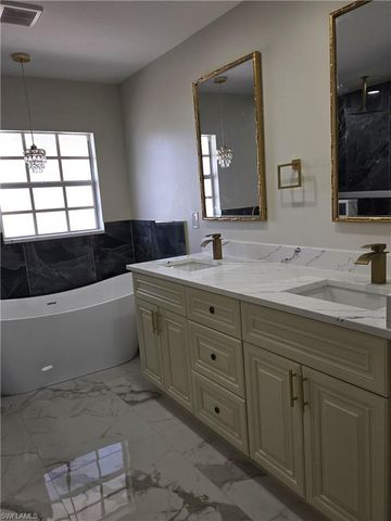 1918 SW 29th TER, Cape Coral, FL 33914