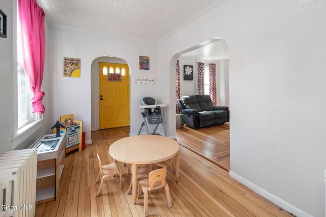 171 Vliet Boulevard, Cohoes, NY 12047