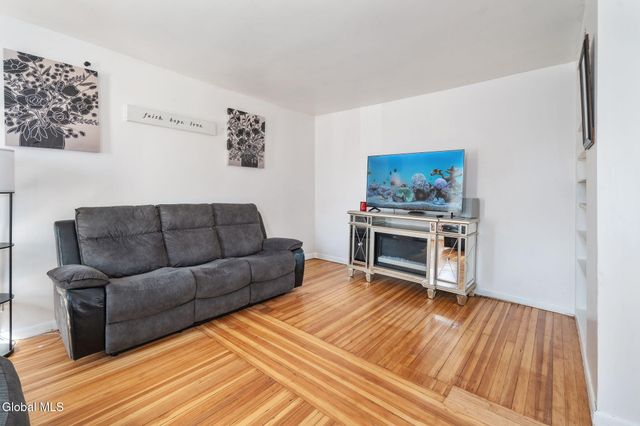 171 Vliet Boulevard, Cohoes, NY 12047